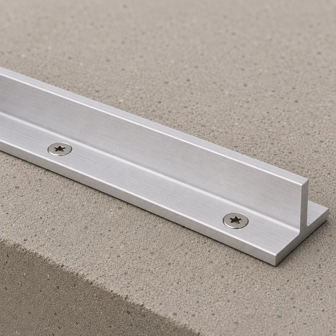 Fixed Bottom Track